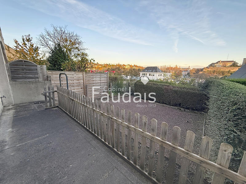 Maison - 75 m² - 4 pièces