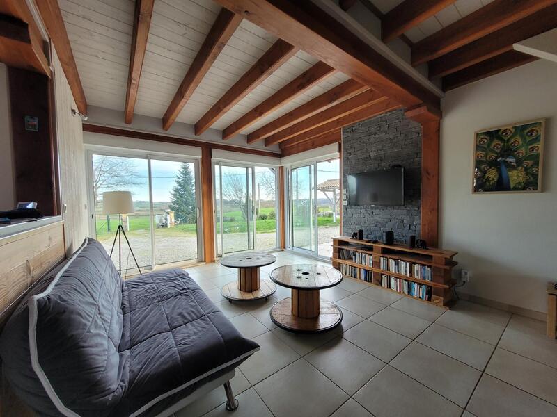 Maison - 152 m² - 6 pièces