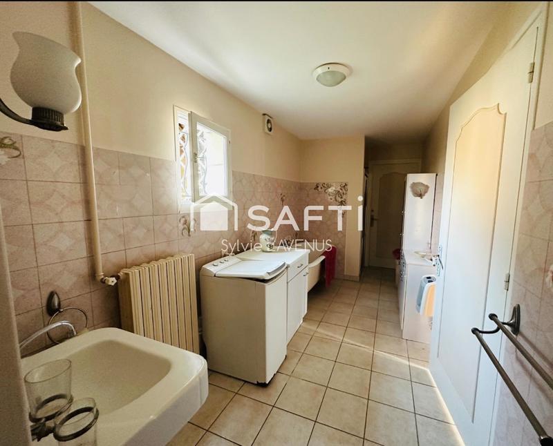 Maison - 153 m² - 8 pièces