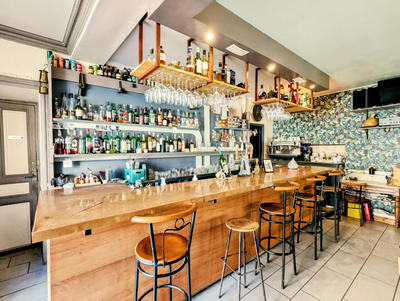 Fonds de commerce - Magasins - 200 m²