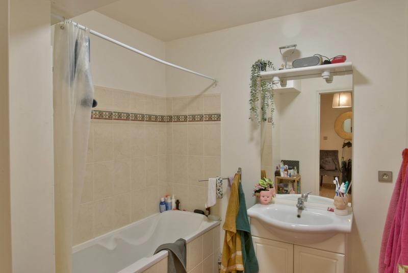 Appartement - 82 m² - 3 pièces