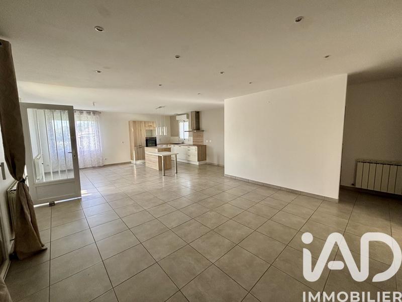 Maison - 300 m² - 11 pièces