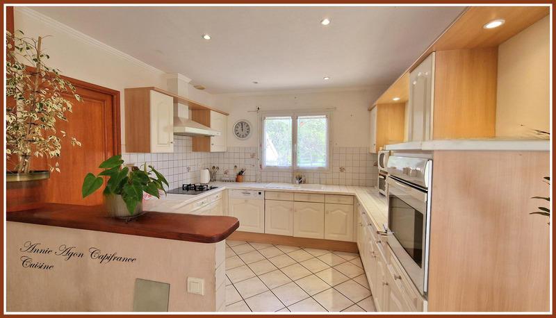 Maison - 161 m² - 5 pièces