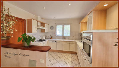 Maison - 161 m² - 5 pièces