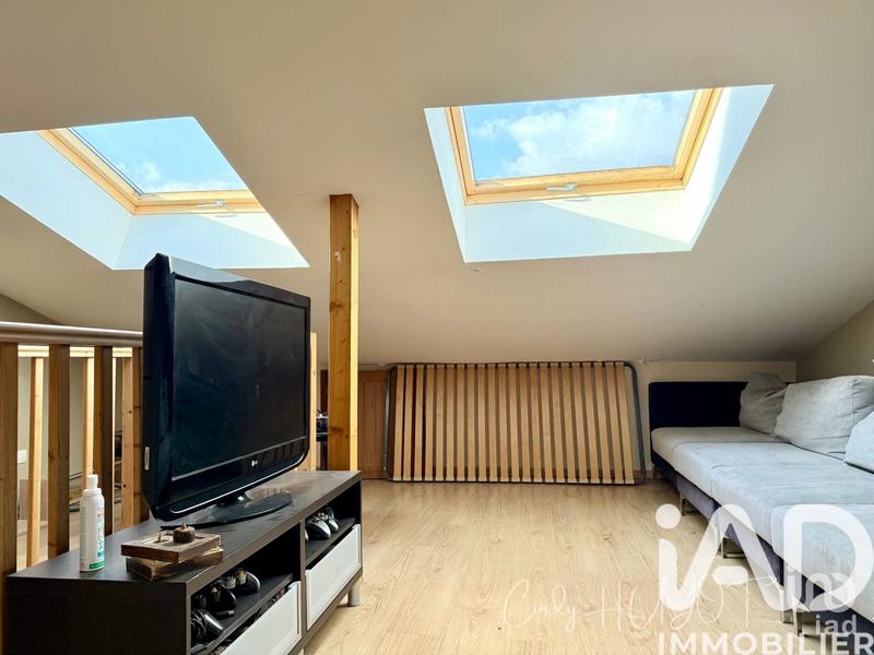 Maison - 180 m² - 10 pièces