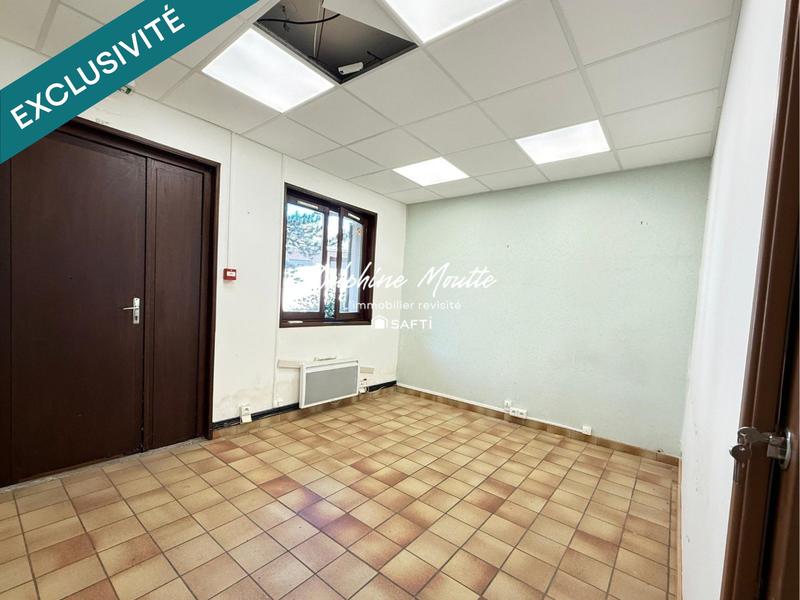 Bureau - 116 m² - 6 pièces