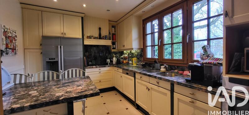 Maison - 173 m² - 8 pièces