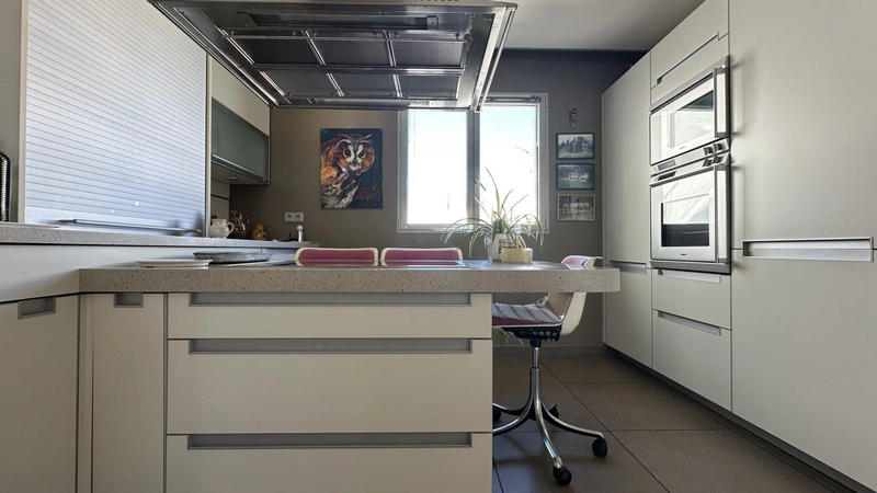 Appartement - 156 m² - 4 pièces