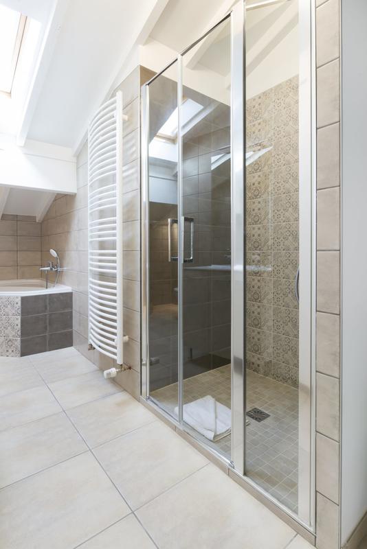 Appartement - 84 m² - 6 pièces