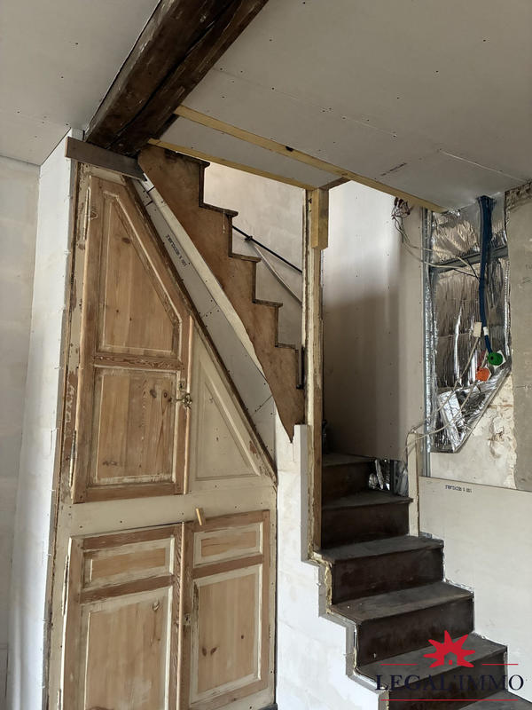 Maison - 80 m² - 5 pièces