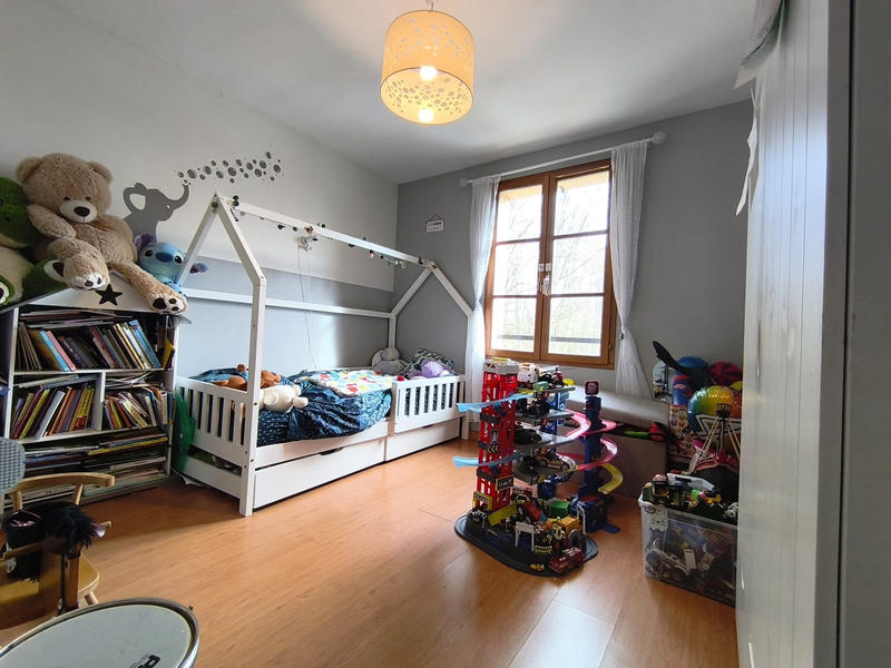 Maison - 154 m² - 8 pièces