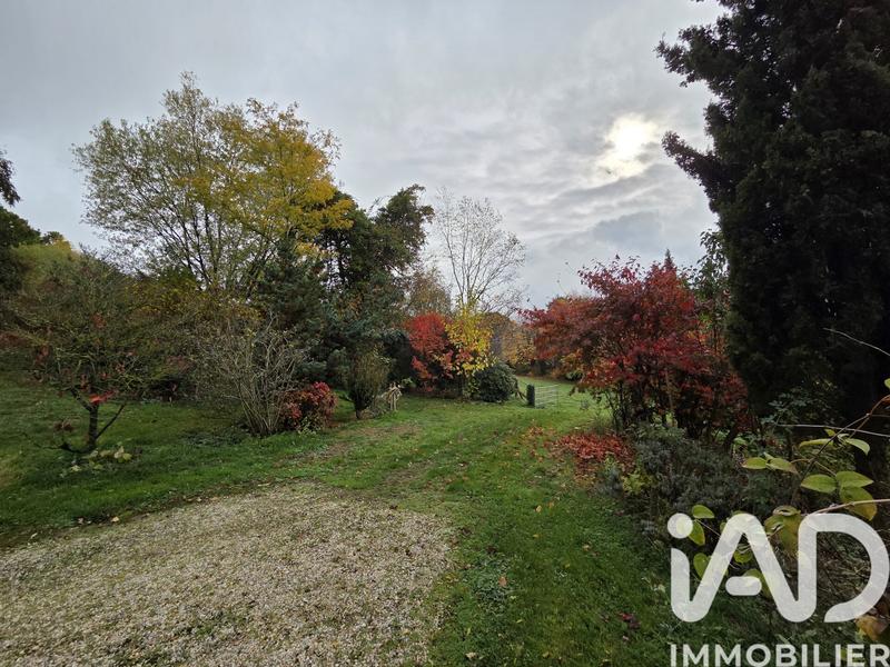 Maison - 204 m² - 7 pièces