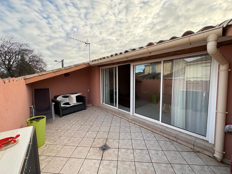 Immeuble - 130 m² - 6 pièces