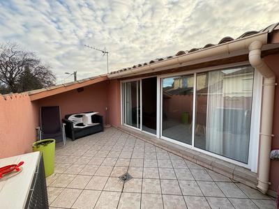 Immeuble - 130 m² - 6 pièces