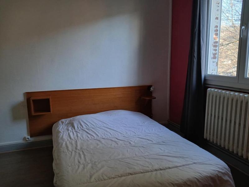 Immeuble - 218 m² - 14 pièces