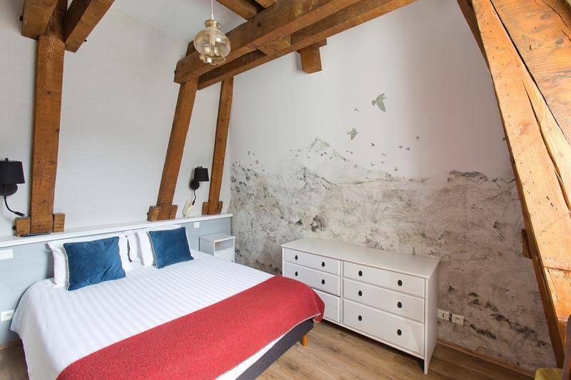 Fonds de commerce - 1 400 m²