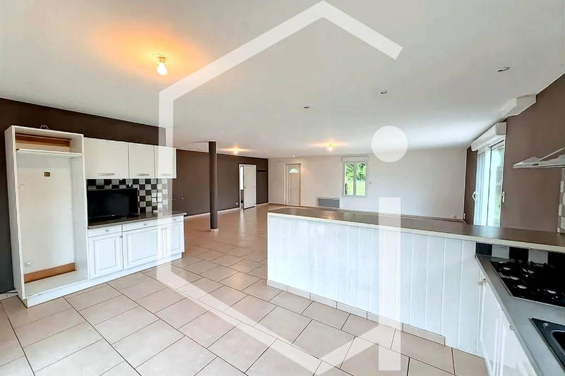 Maison - 160 m² - 5 pièces