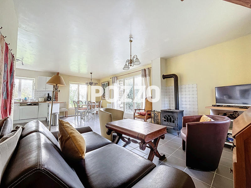 Maison - 439 m² - 16 pièces