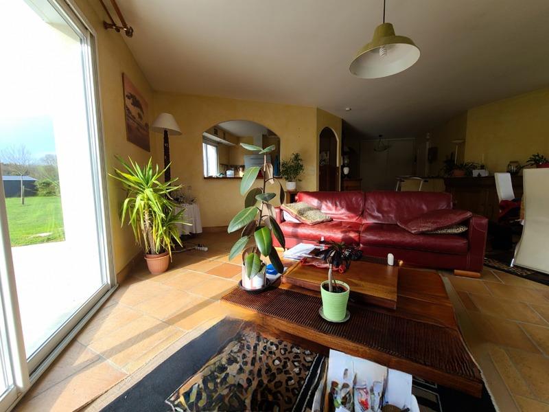 Maison - 103 m² - 5 pièces