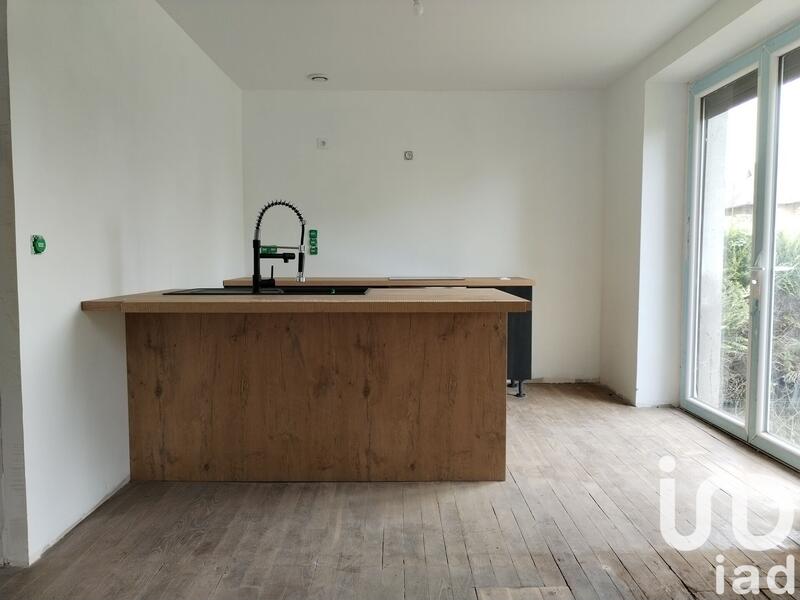 Maison - 98 m² - 4 pièces