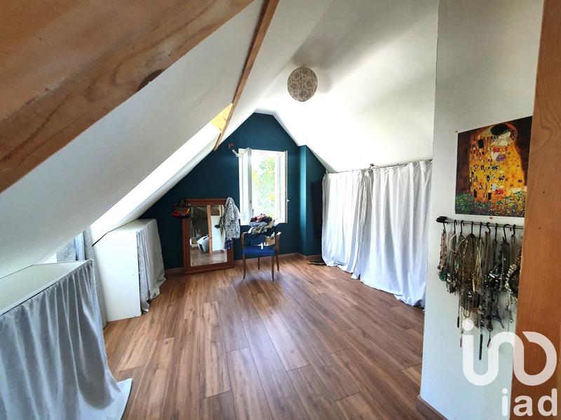 Maison - 182 m² - 7 pièces
