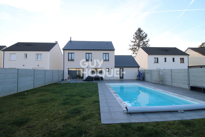 Maison - 147 m² - 6 pièces