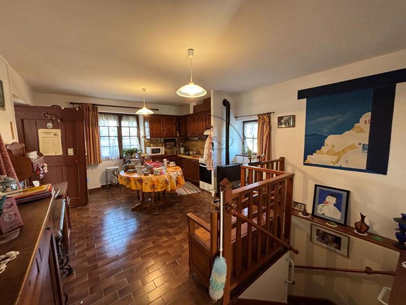 Maison - 144 m² - 5 pièces