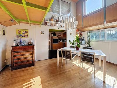 Maison - 223 m² - 6 pièces