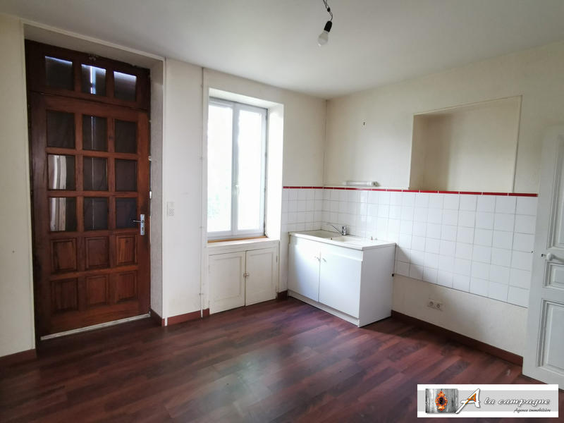 Maison traditionnelle - 283 m² - 17 pièces