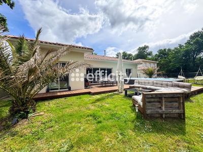 Maison - 112 m² - 4 pièces