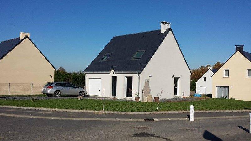 Maison - 90 m² - 4 pièces