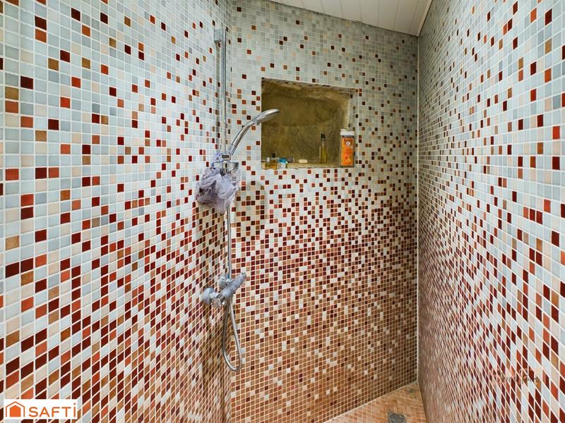 Maison - 185 m² - 7 pièces