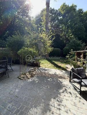 Maison - 137 m² - 6 pièces