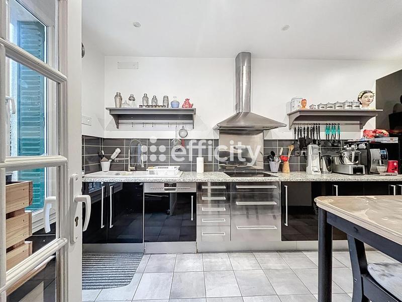 Maison - 150 m² - 6 pièces