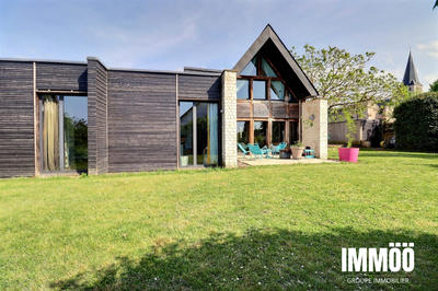 Maison contemporaine - 220 m² - 8 pièces