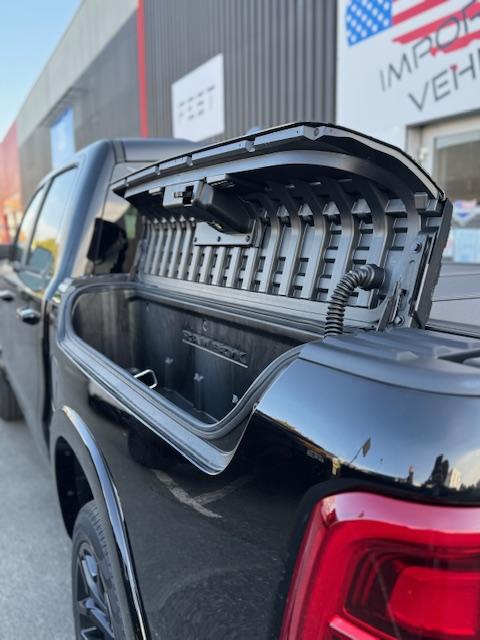 Dodge Ram 1500 Crew Limited Night Edition Rambox 2025