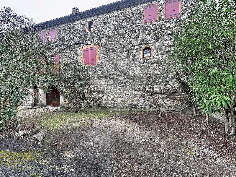 Maison - 140 m² - 7 pièces