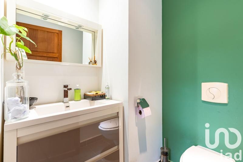 Maison - 274 m² - 8 pièces