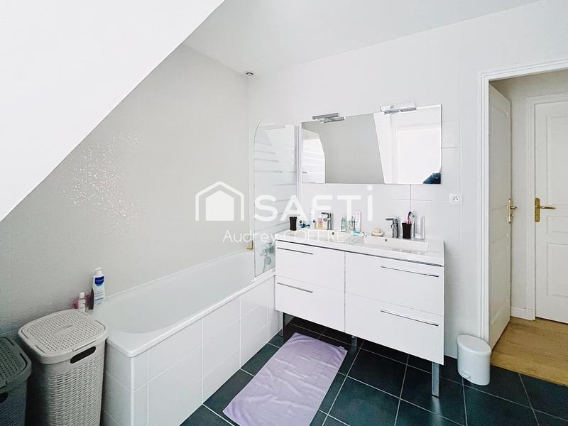 Maison - 79 m² - 4 pièces