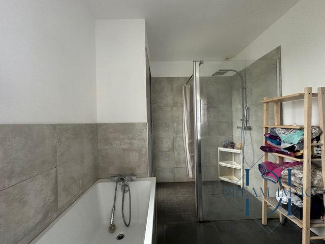 Maison contemporaine - 109 m² - 5 pièces