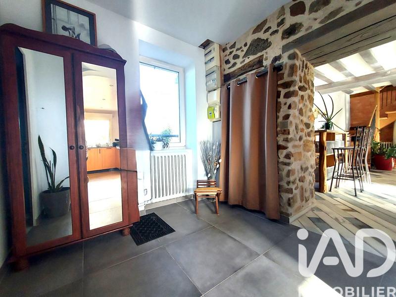 Maison - 175 m² - 9 pièces