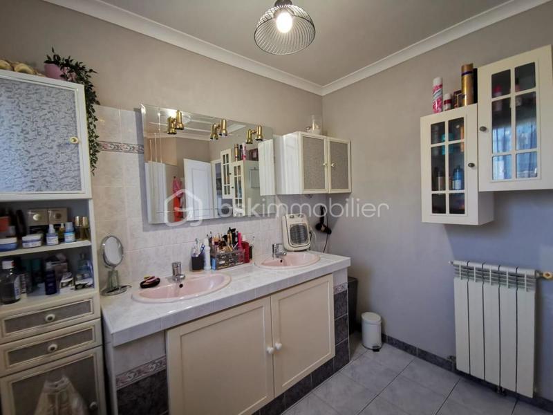 Villa - 151 m² - 6 pièces