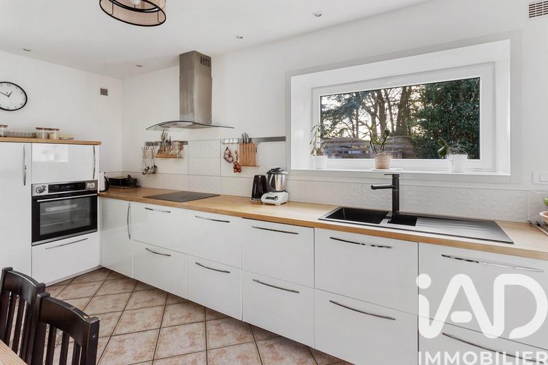 Maison - 111 m² - 4 pièces