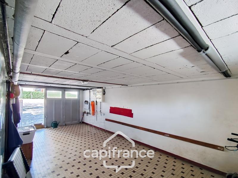 Maison - 93 m² - 5 pièces