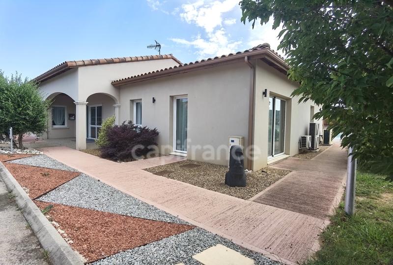 Maison - 85 m² - 3 pièces