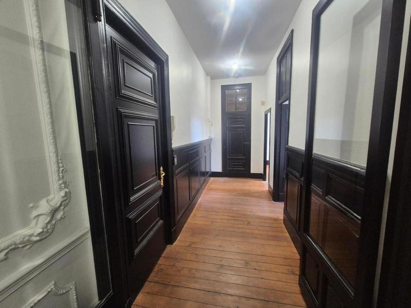 Appartement bourgeois - 172 m² - 5 pièces