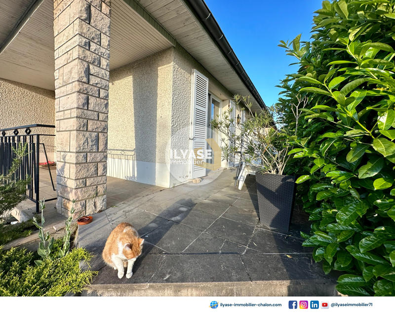 Maison - 121 m² - 5 pièces