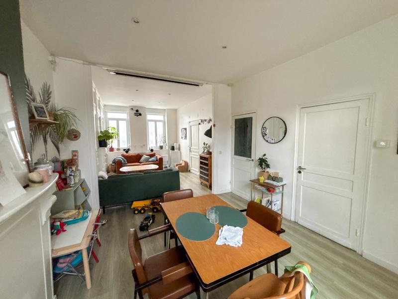 Maison - 90 m² - 4 pièces