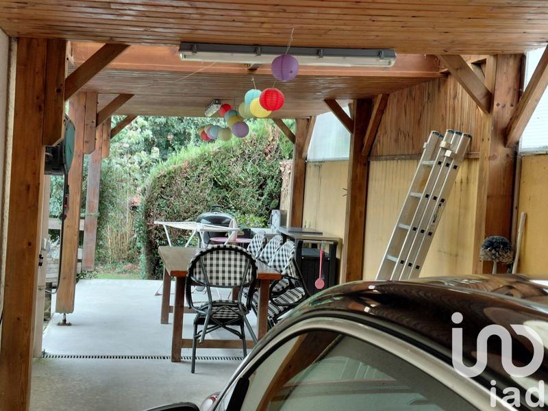 Maison - 99 m² - 6 pièces