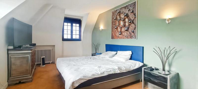 Maison d'architecte - 360 m² - 10 pièces